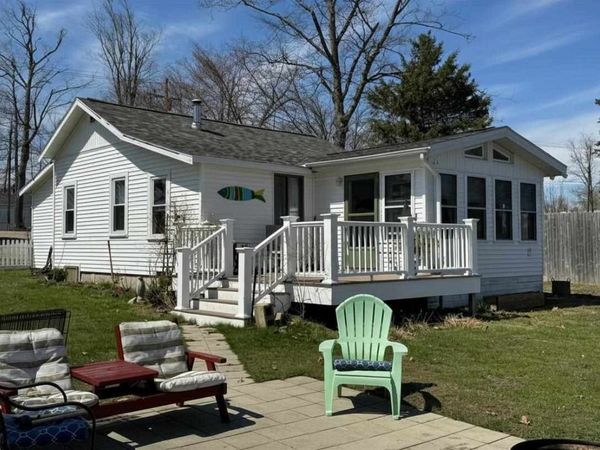 6398 Paradise Trail, Carp Lake, MI 49718