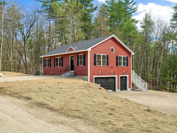 12 Anne Lane, Wakefield, NH 03872