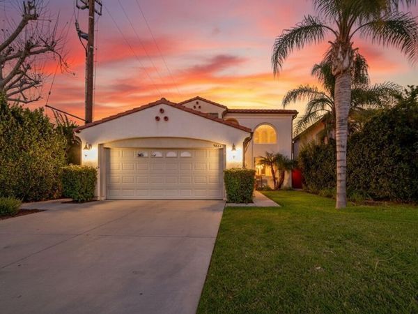 7466 Louise Avenue, Lake Balboa, CA 91406