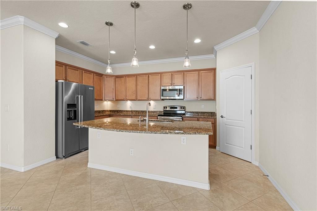 11284 Red Bluff Ln , Fort Myers, FL 33912 Photo