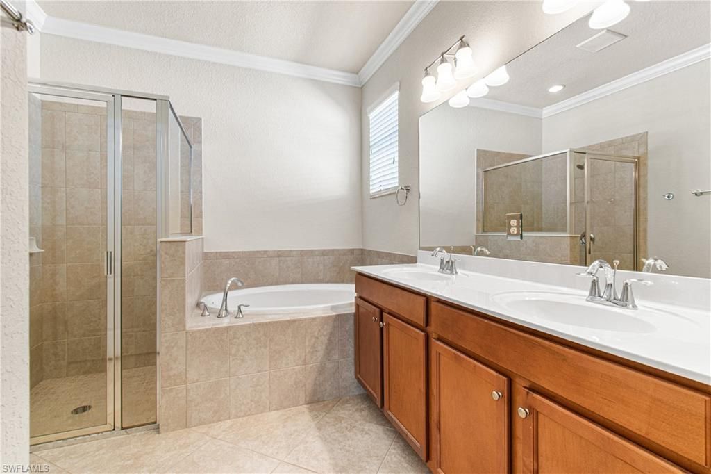 11284 Red Bluff Ln , Fort Myers, FL 33912 Photo