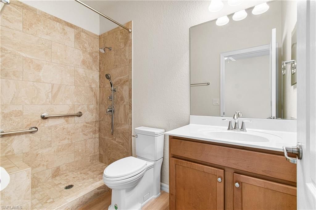 11284 Red Bluff Ln , Fort Myers, FL 33912 Photo