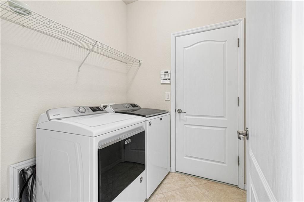 11284 Red Bluff Ln , Fort Myers, FL 33912 Photo