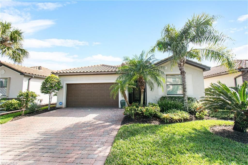 11284 Red Bluff Ln , Fort Myers, FL 33912 Photo