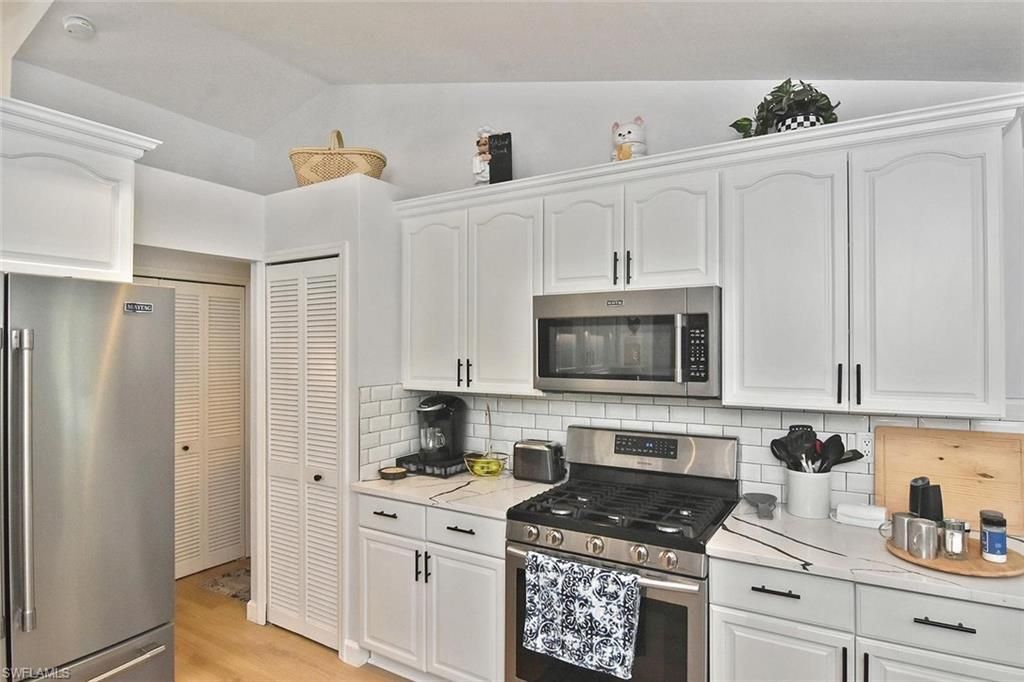 12206 Honeysuckle Rd, Fort Myers, FL 33966 Photo