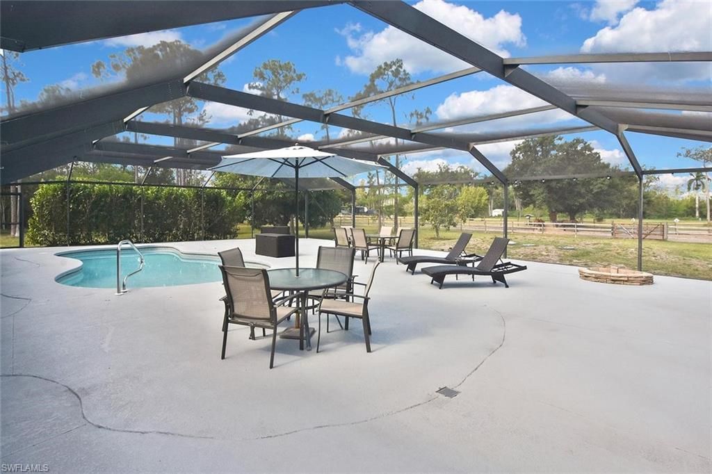 12206 Honeysuckle Rd, Fort Myers, FL 33966 Photo