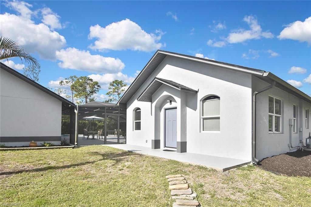 12206 Honeysuckle Rd, Fort Myers, FL 33966 Photo