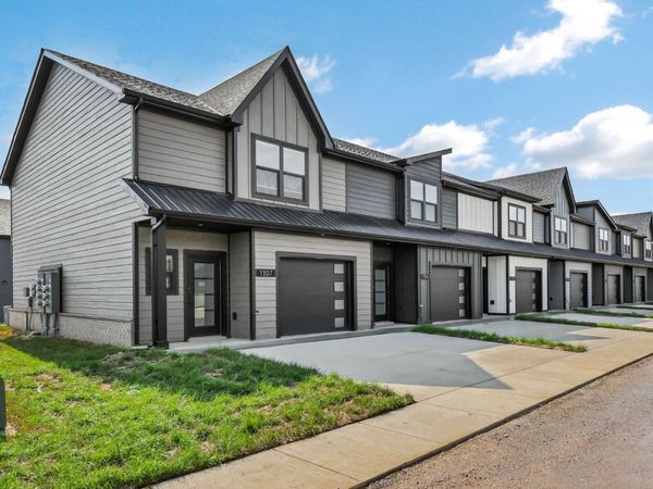 1307 Jonathan Wade Circle , Unit 1307, Clarksville, TN 37043