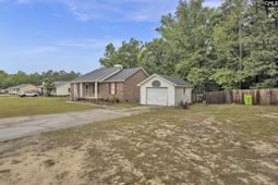 1016 Blythewood Road  photo 4