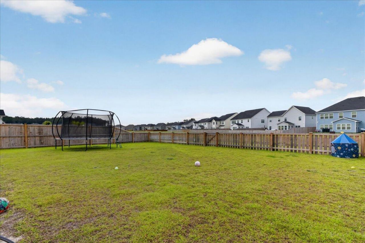 429 Rowley Lane Photo 39