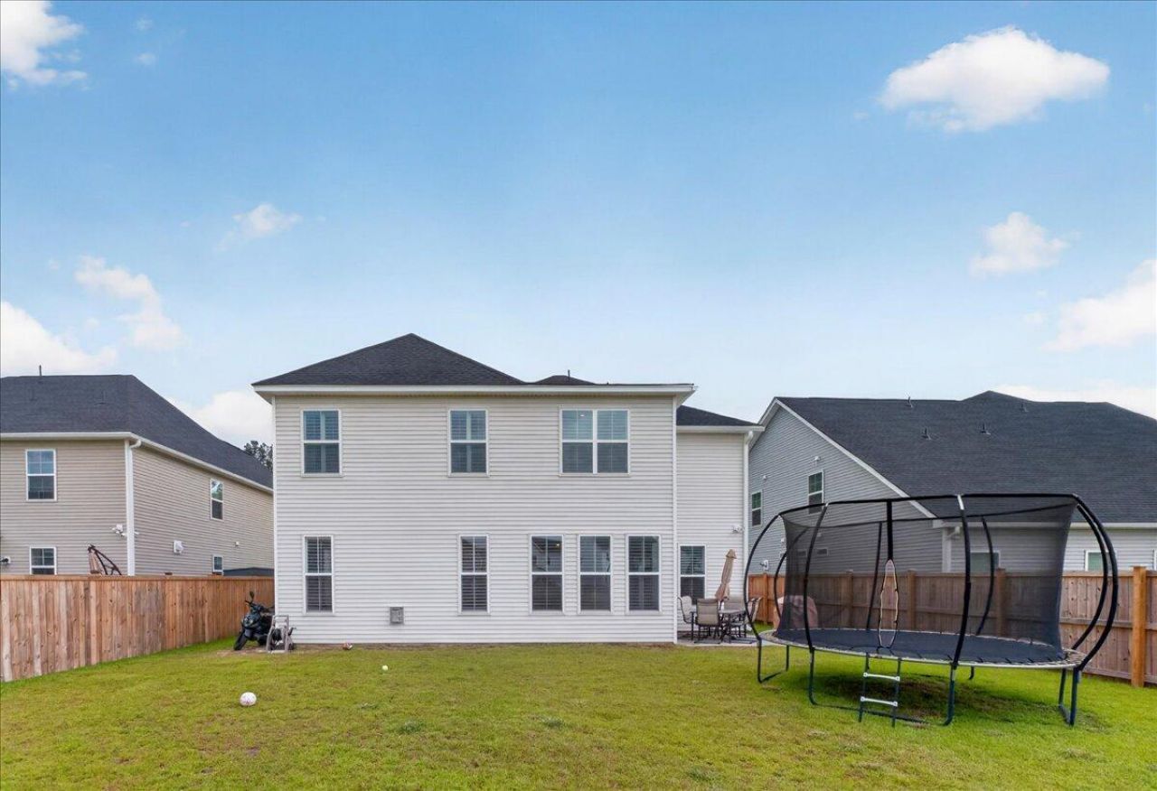 429 Rowley Lane Photo 42