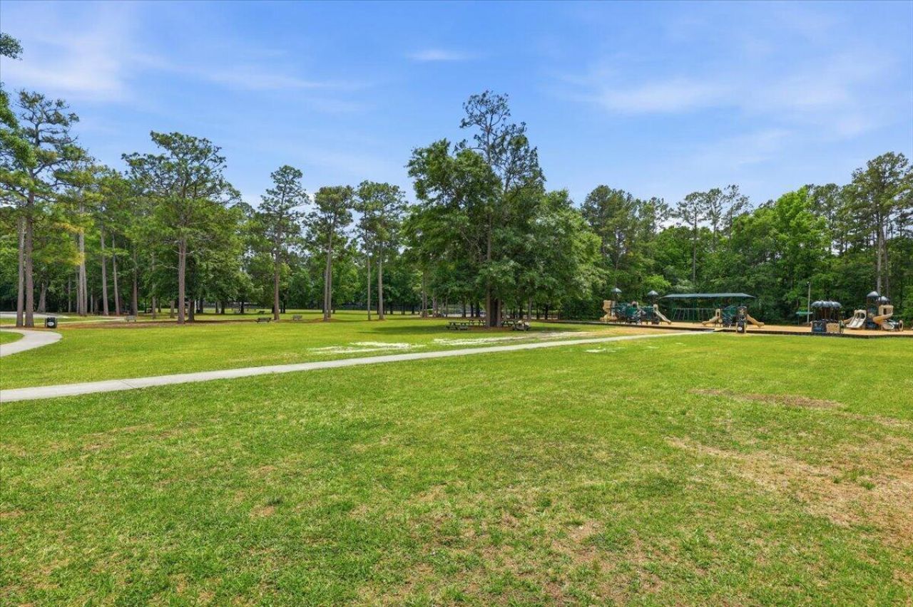 117 Queensbury Circle Photo 33