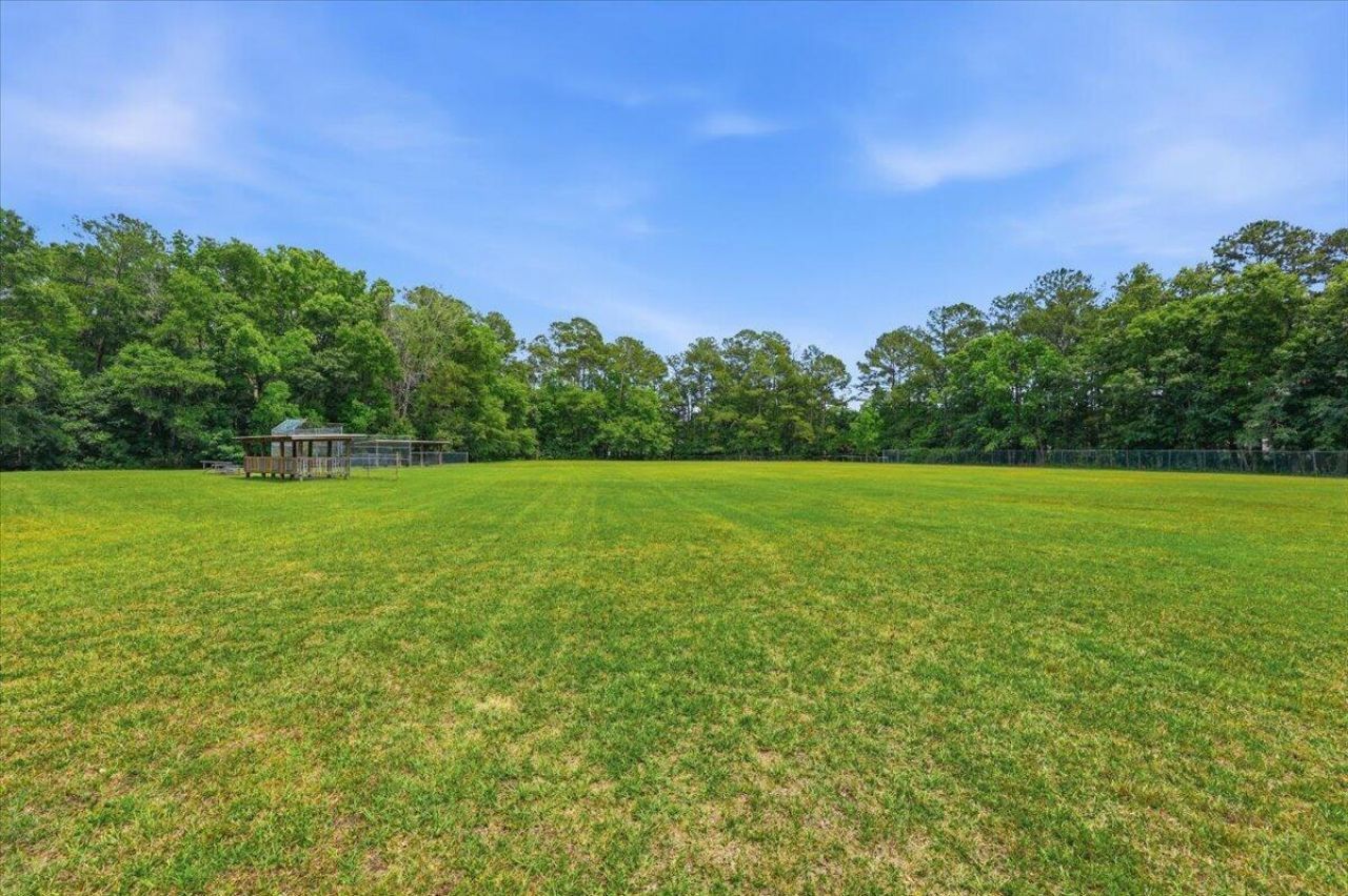 117 Queensbury Circle Photo 36