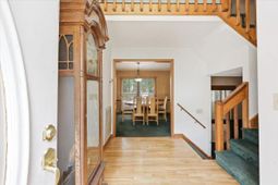 117 Queensbury Circle photo 4