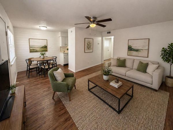 2704 Salado ST, Unit 103, Austin, TX 78705