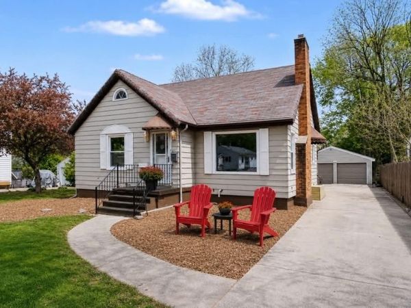 1512 Emerson Avenue NW, Grand Rapids, MI 49504