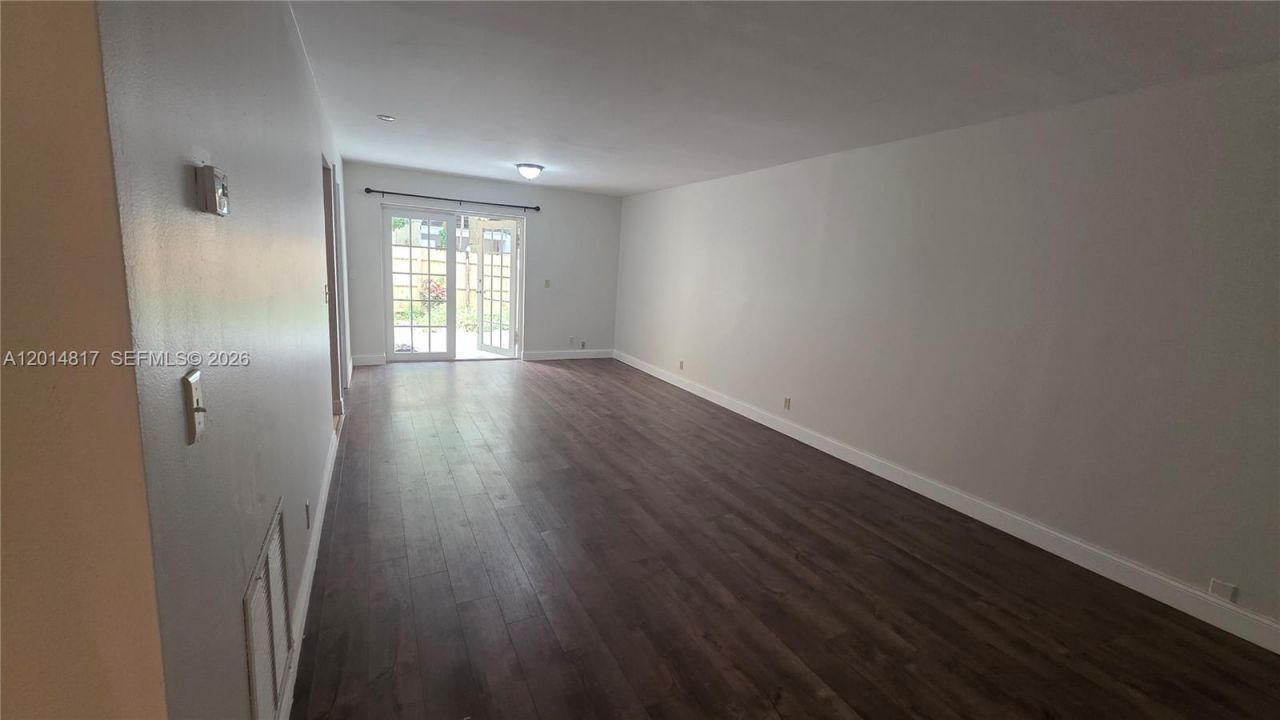 5958 NW 24th Ct , Unit 1, Sunrise, FL 33313 Photo