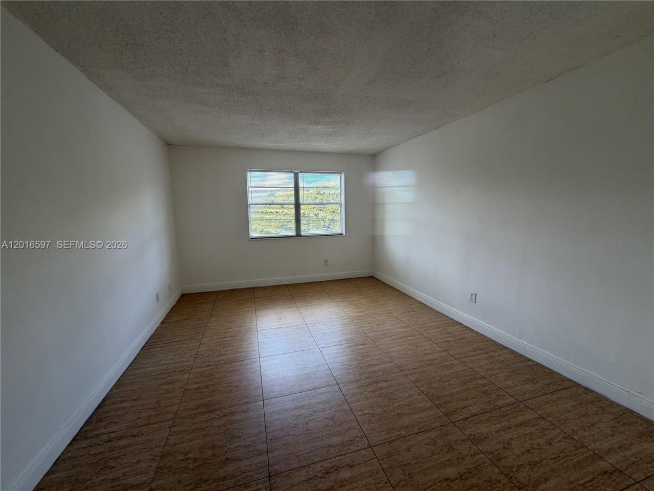 13685 NE 10th Ave , Unit 304, North Miami, FL 33161 Photo