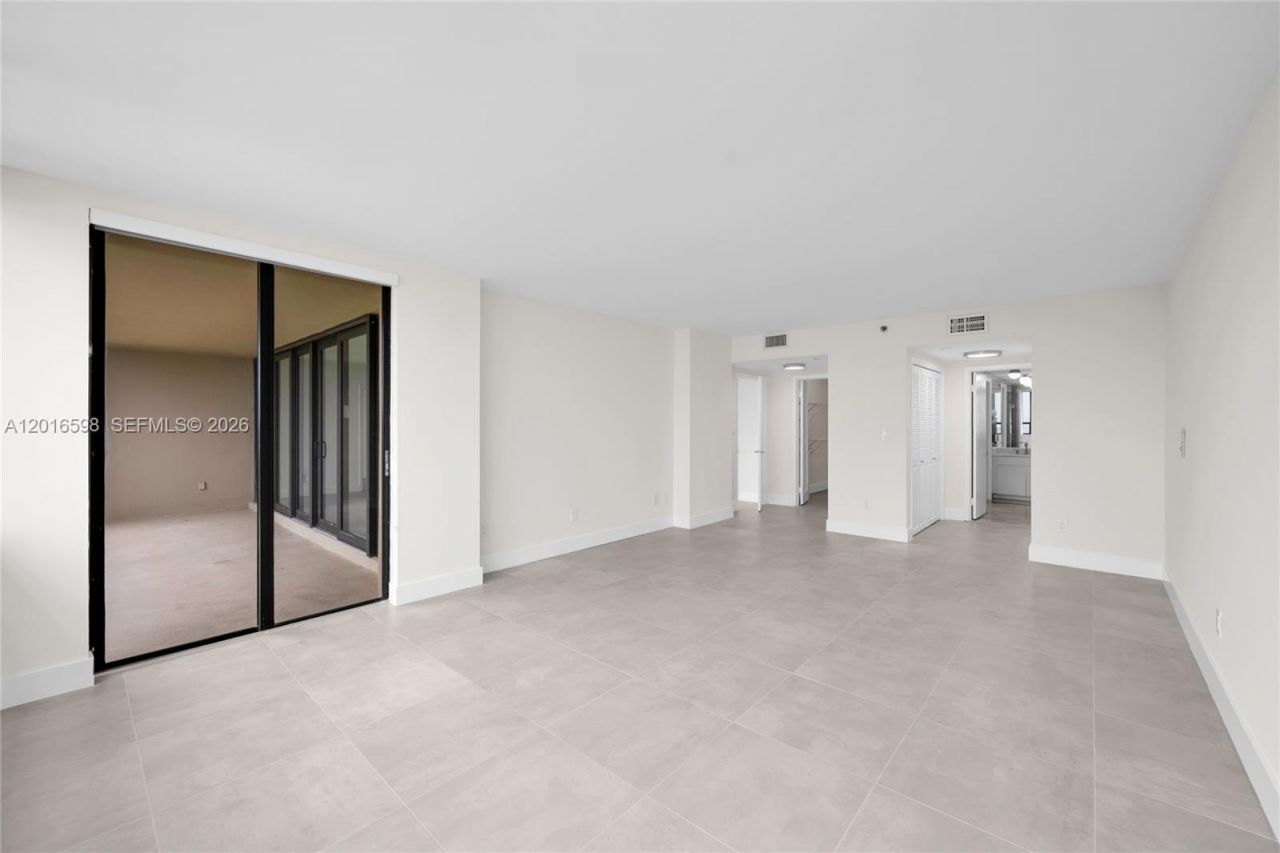 11113 Biscayne Blvd, Unit 1253, Miami, FL 33181 Photo