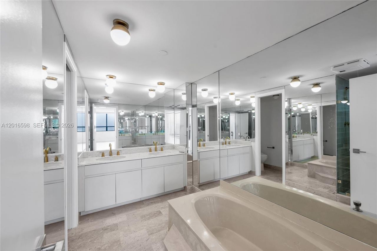 11113 Biscayne Blvd, Unit 1253, Miami, FL 33181 Photo