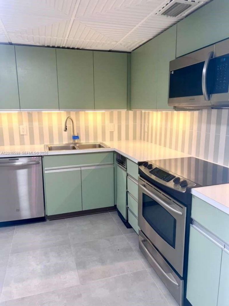 11113 Biscayne Blvd, Unit 1253, Miami, FL 33181 Photo