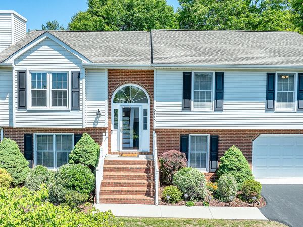 5443 Setter RD, Roanoke, VA 24012