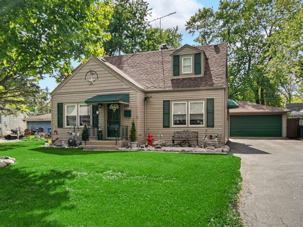 14332 Knox Avenue , Midlothian, IL 60445