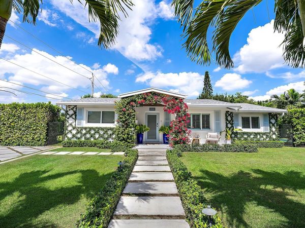 8001 Arlington Place, West Palm Beach, FL 33405