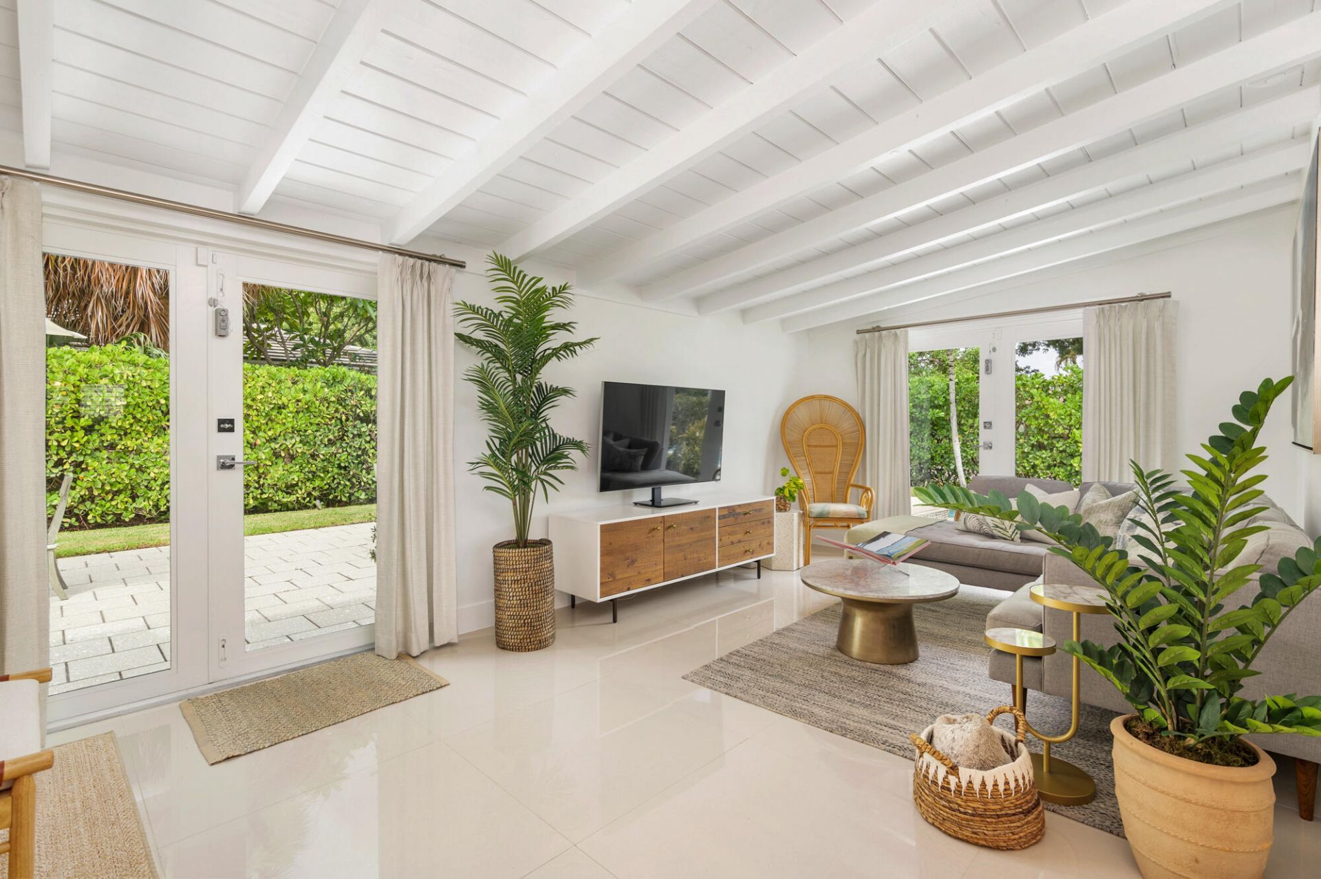8001 Arlington Place, West Palm Beach, FL 33405 Photo