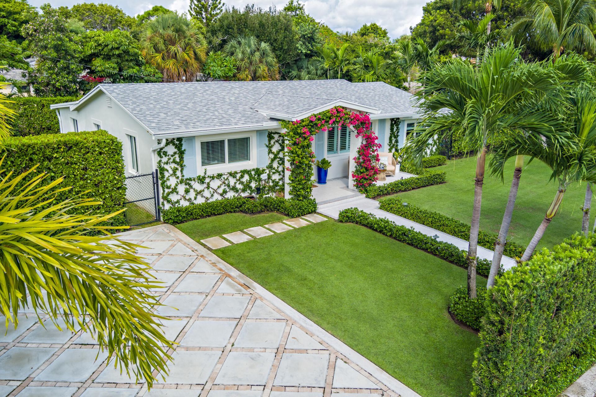 8001 Arlington Place, West Palm Beach, FL 33405 Photo