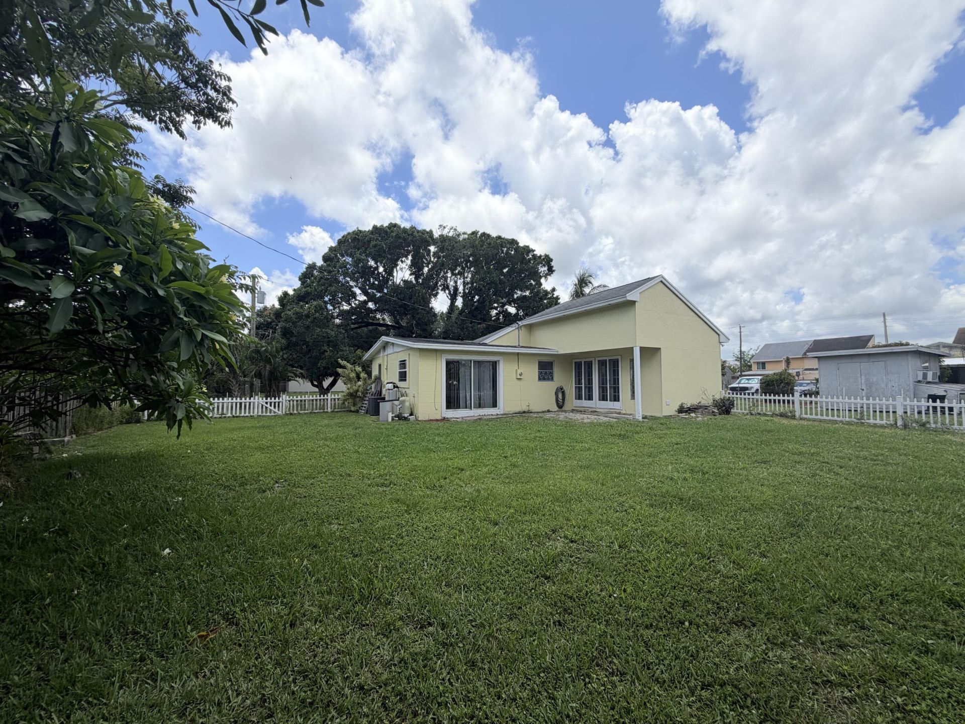4905 Williams Road, Palm Beach Gardens, FL 33418 Photo