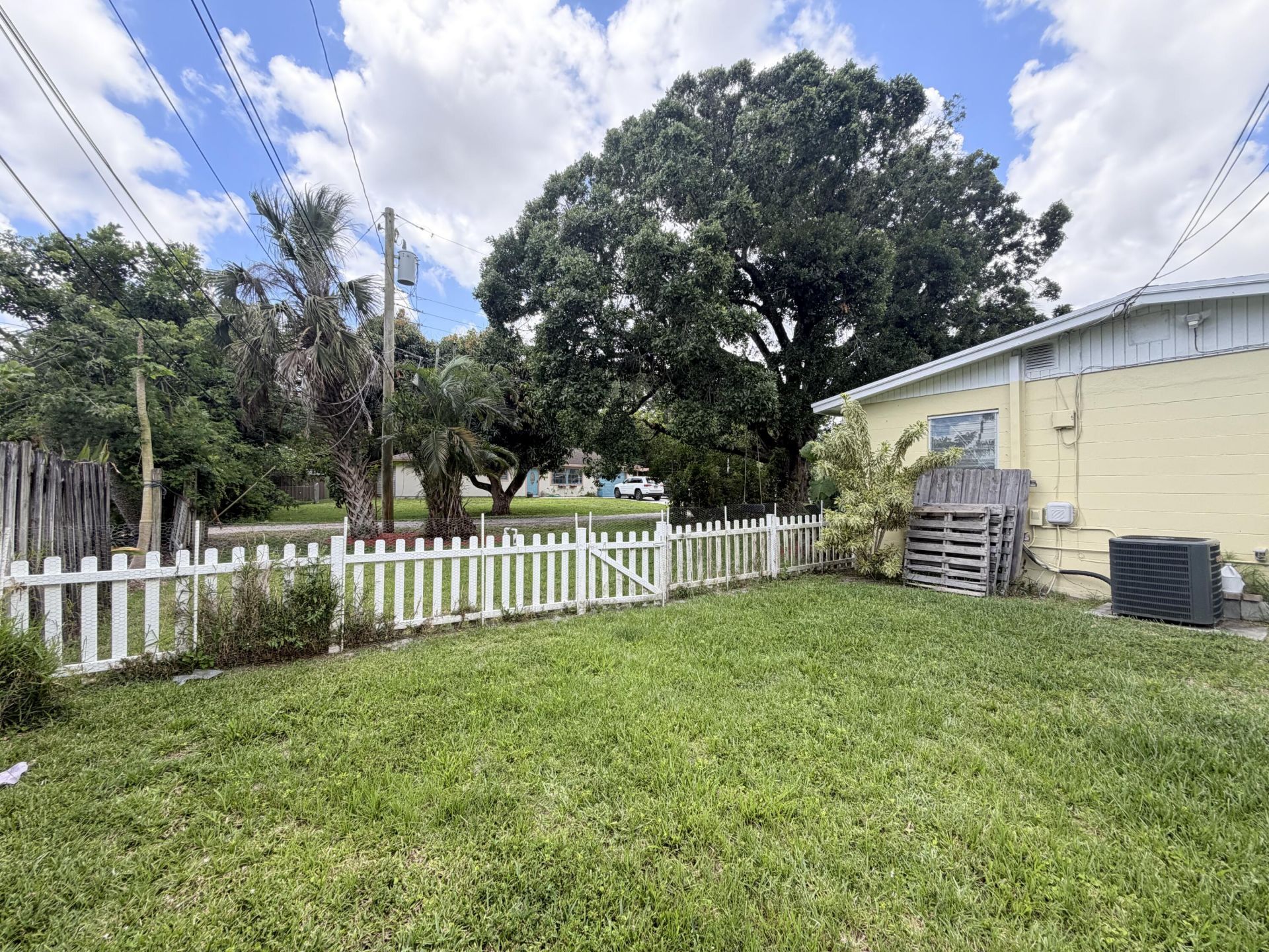 4905 Williams Road, Palm Beach Gardens, FL 33418 Photo