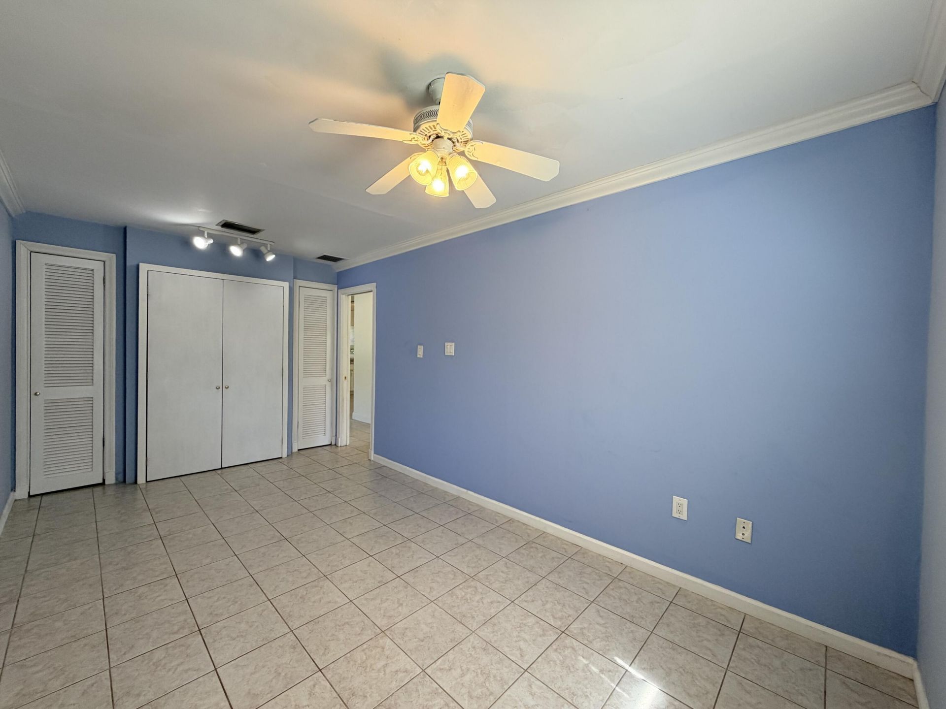 4905 Williams Road, Palm Beach Gardens, FL 33418 Photo