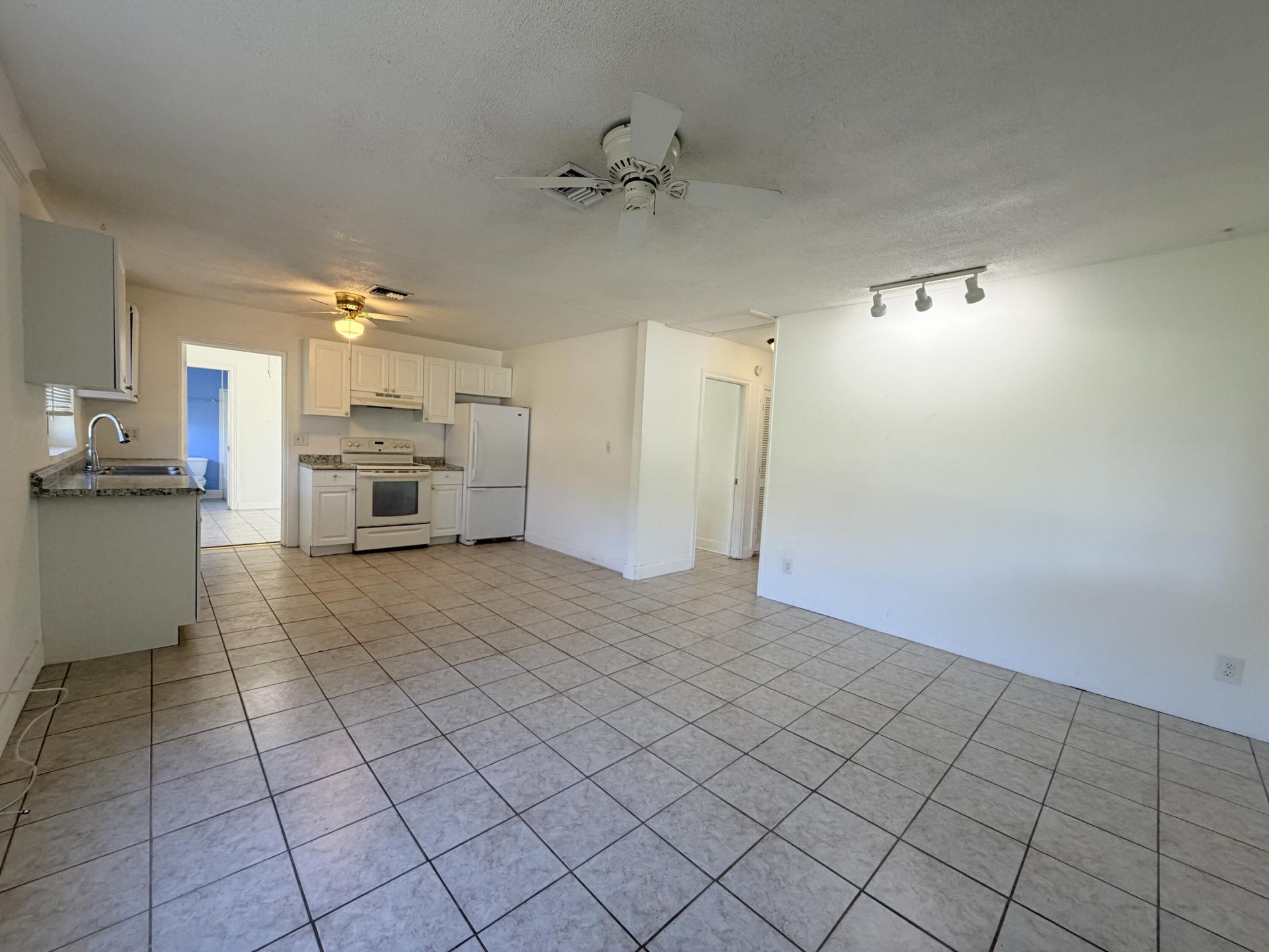 4905 Williams Road, Palm Beach Gardens, FL 33418 Photo