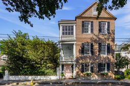89 Ashley Avenue photo 4