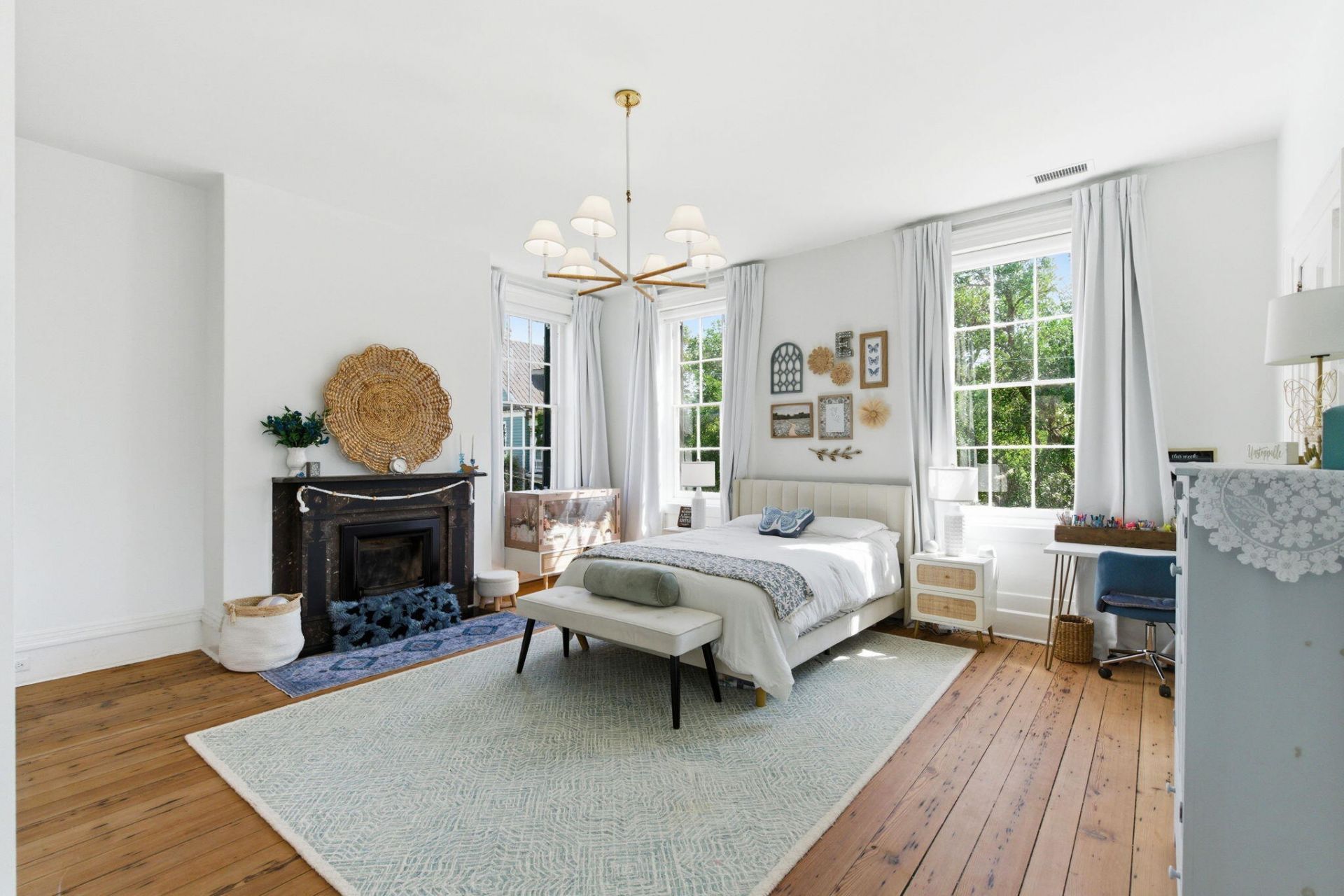 89 Ashley Avenue Photo 33