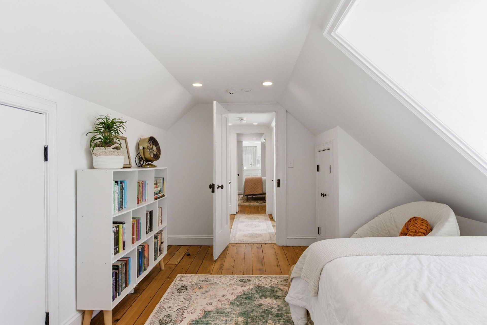 89 Ashley Avenue Photo 60