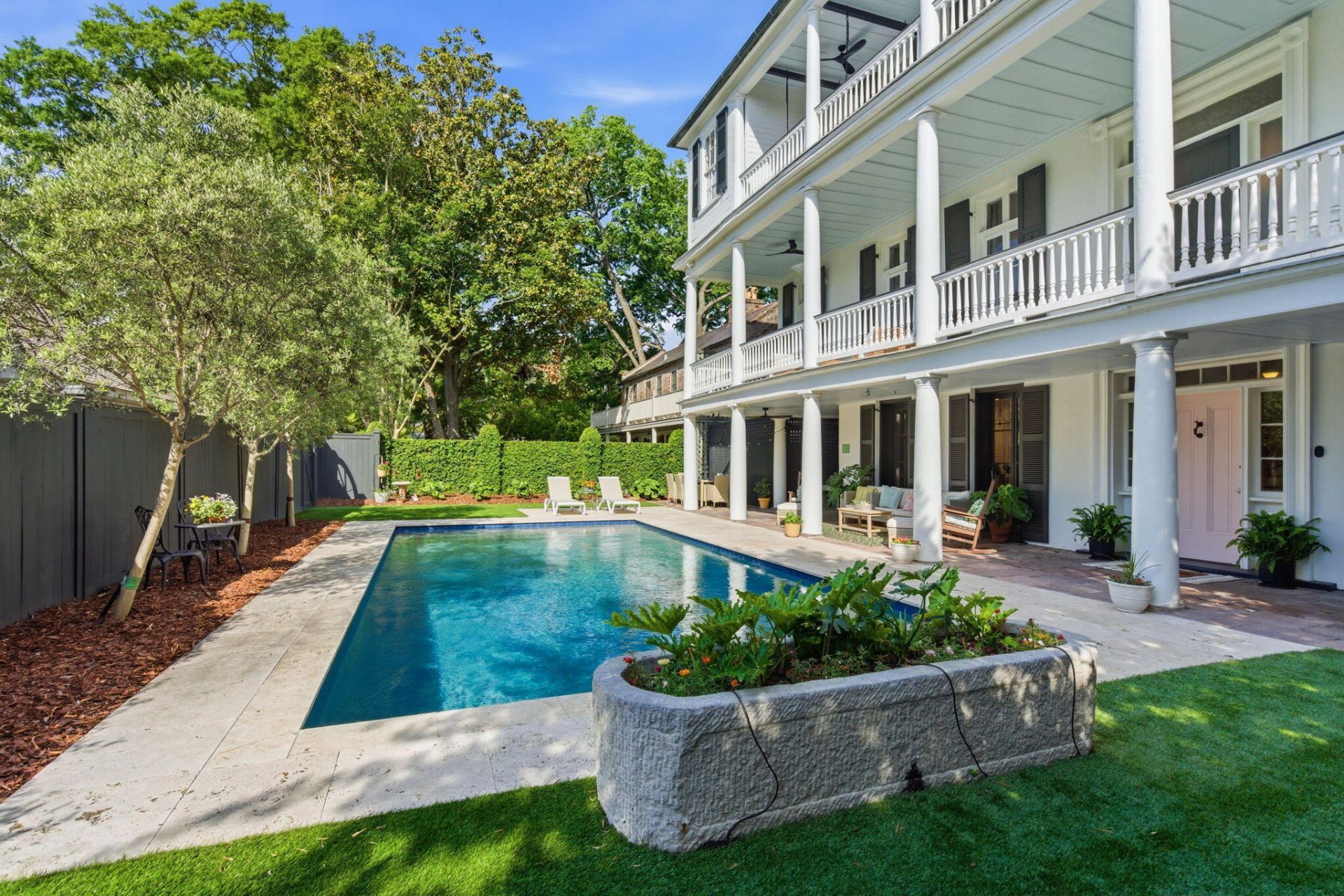 89 Ashley Avenue Photo 68