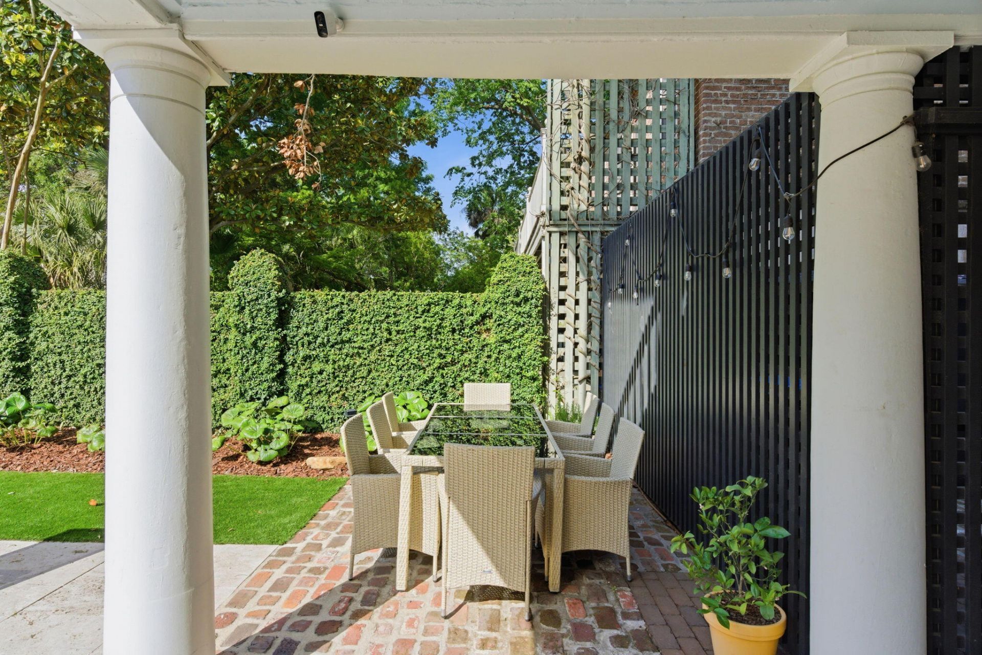 89 Ashley Avenue Photo 69