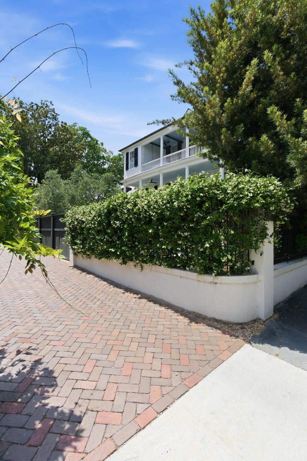 89 Ashley Avenue Photo 85