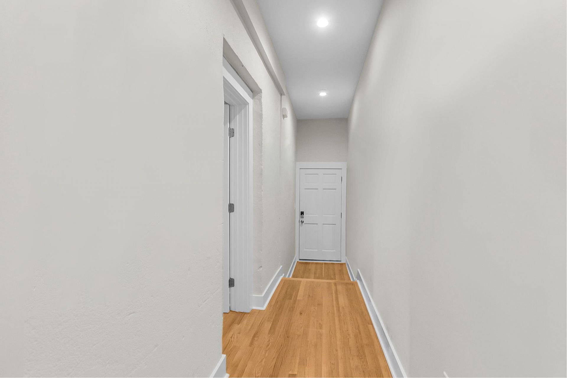 137 Calhoun Street Photo 5