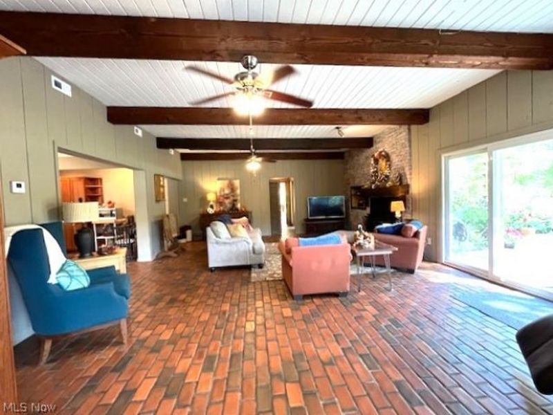 3288 Spring Valley Road , Akron, OH 44333 Photo 10