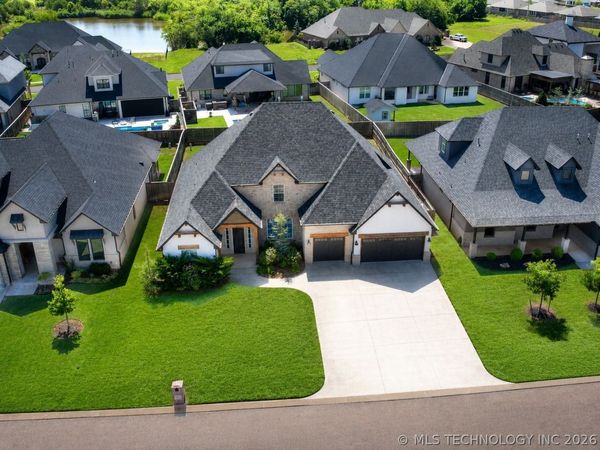 13120 Knight Island Drive , Oklahoma City, OK 73142
