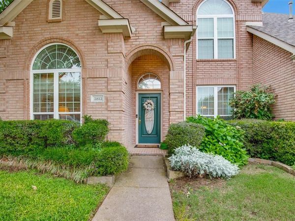 3813 Cherokee Drive, Bedford, TX 76021