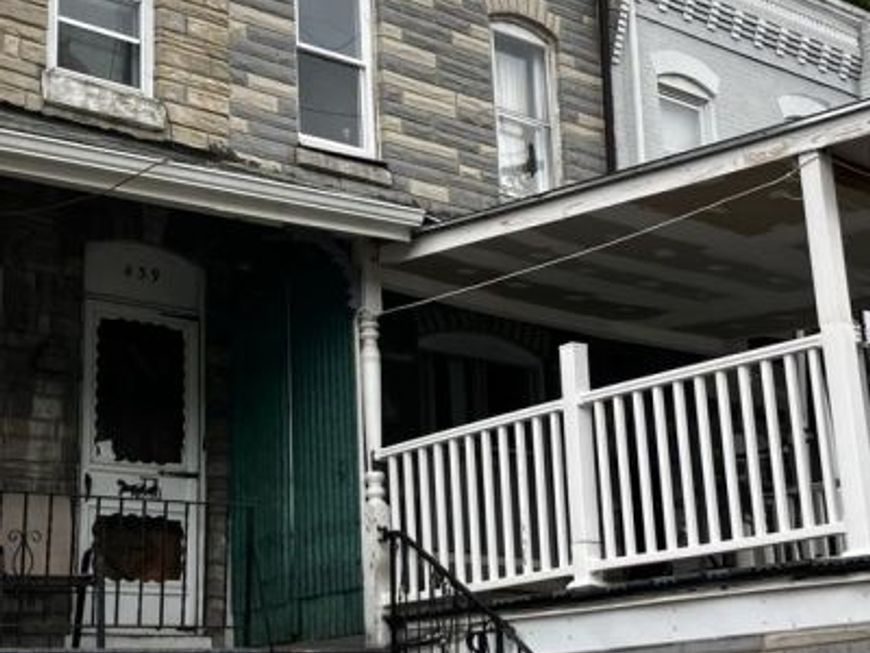 437 Linden Street, Reading, PA 19604 Main Photo