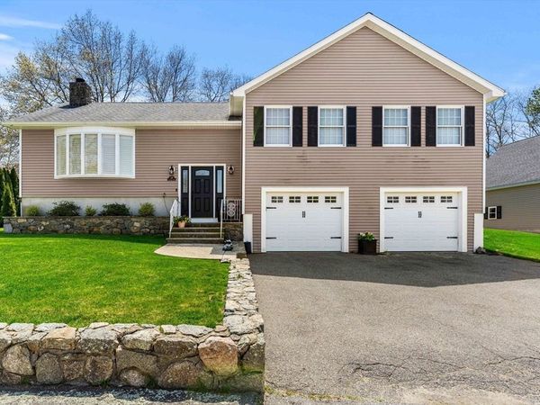 38 Sandra Road, Peabody, MA 01960