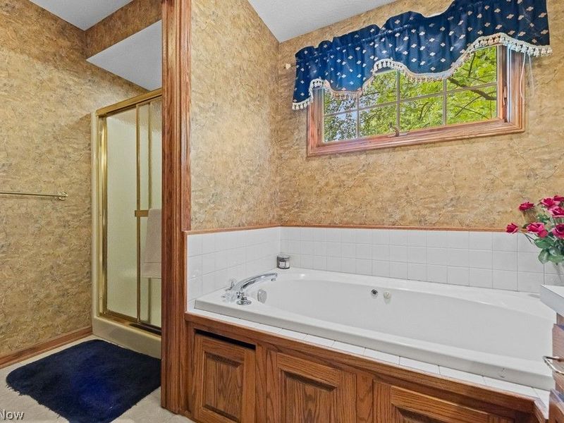 6962 Mapleridge Circle NW, Canton, OH 44718 Photo 25