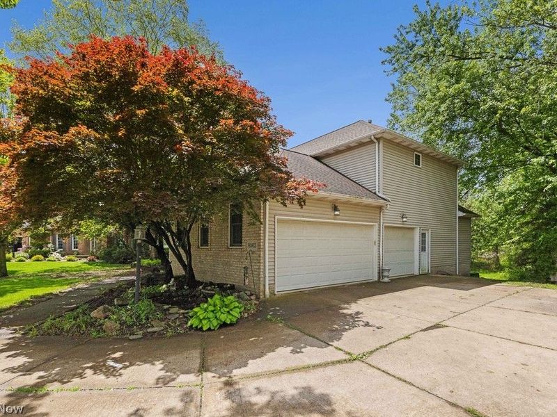 6962 Mapleridge Circle NW, Canton, OH 44718 Photo 39
