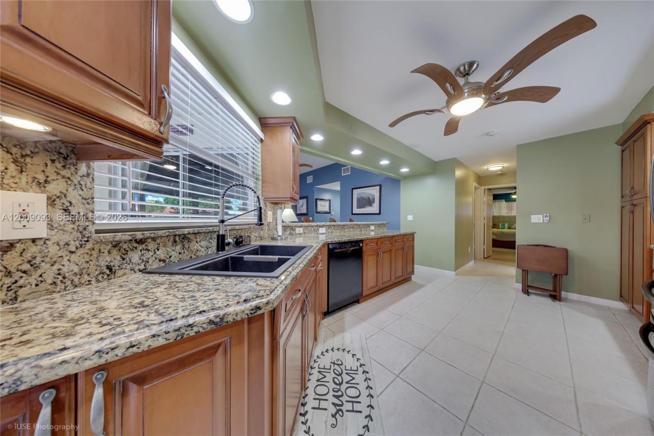 2395 SE 7th Pl, Homestead, FL 33033 Photo