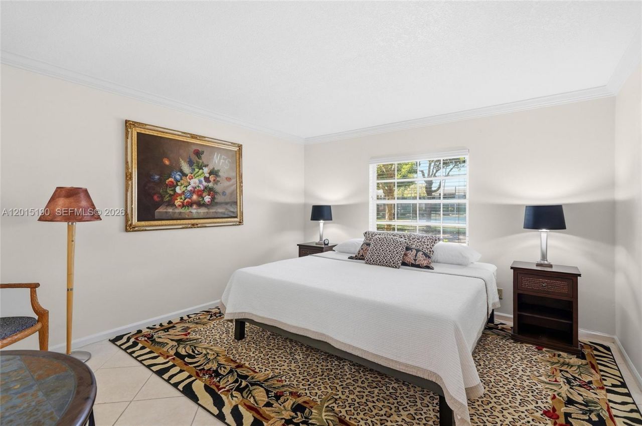 6273 Bay Club Dr, Unit 2, Fort Lauderdale, FL 33308 Photo